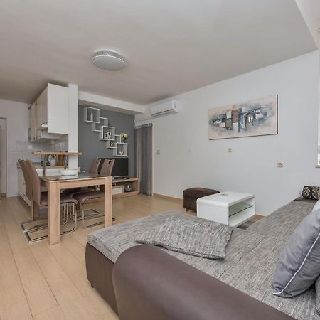 Apartmani Mona Μακάρσκα Εξωτερικό φωτογραφία