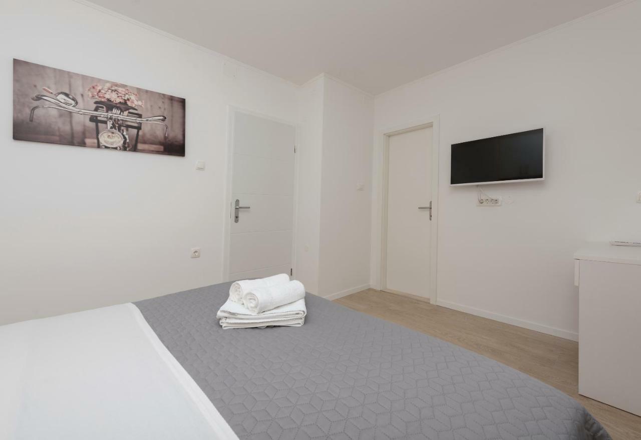 Apartmani Mona Μακάρσκα Εξωτερικό φωτογραφία