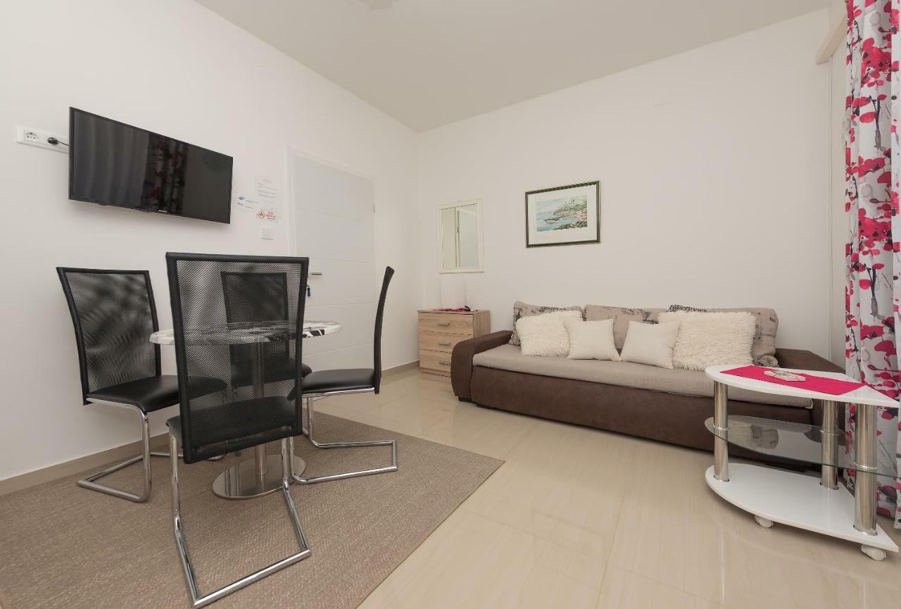 Apartmani Mona Μακάρσκα Εξωτερικό φωτογραφία