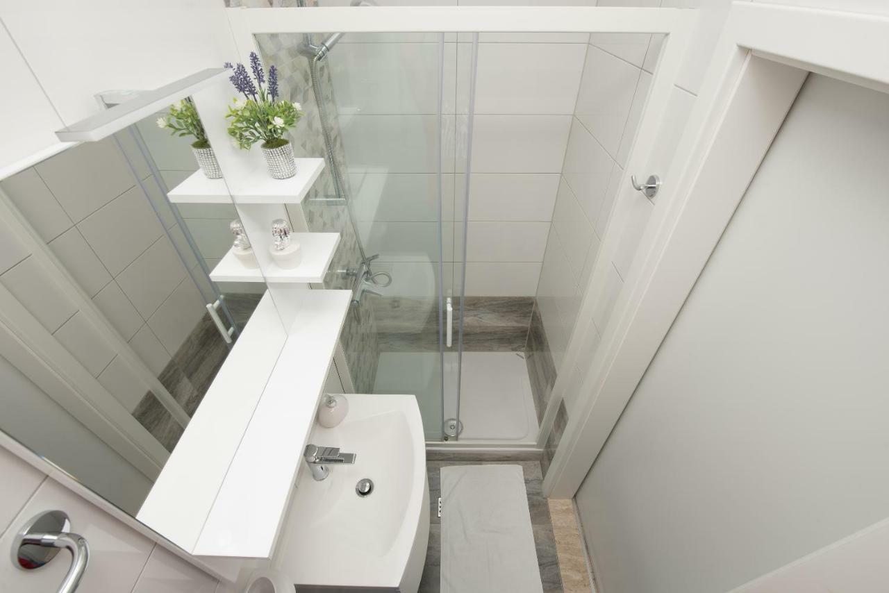 Apartmani Mona Μακάρσκα Εξωτερικό φωτογραφία